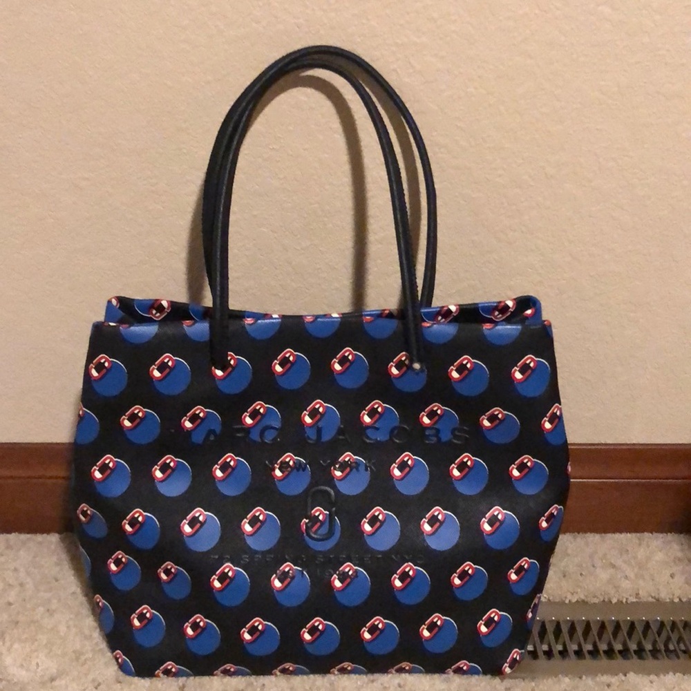 Marc Jacobs Screaming Mouth Logo Tote